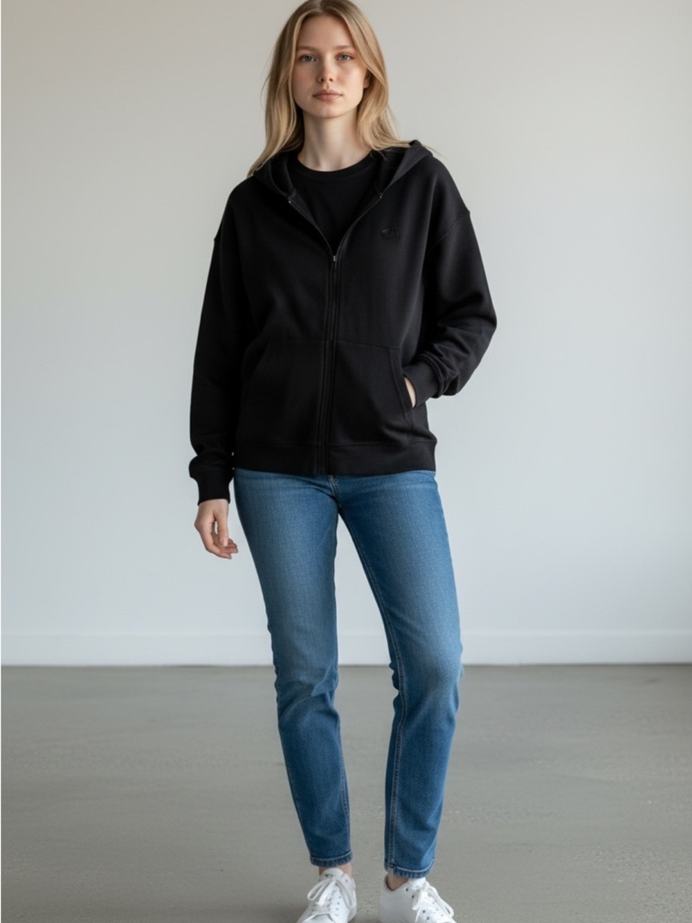 Roots Classic Black Zip-Up Hoodie - Black
